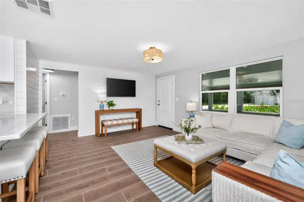 1175 LITTLE CT, Englewood, FL 34223