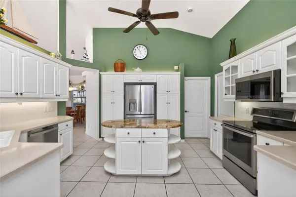 28 MEDALIST CT, Rotonda West, FL 33947