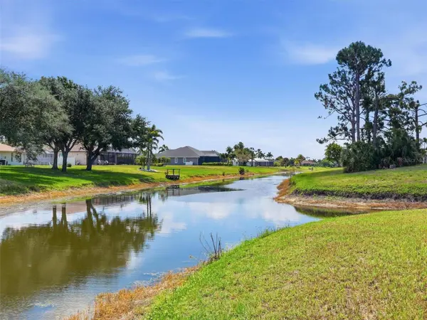 713 ROTONDA CIR, Rotonda West, FL 33947