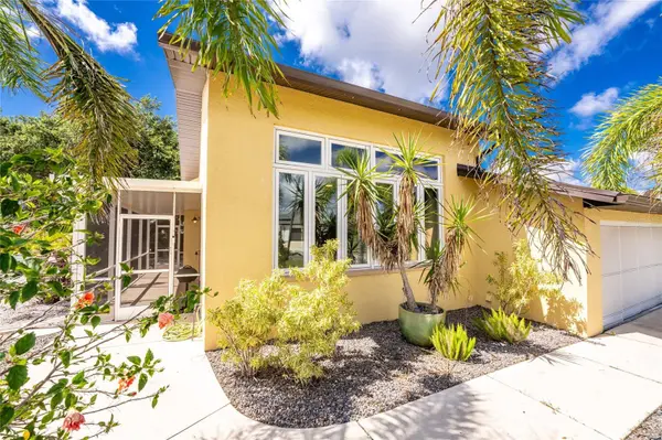 2532 DIXON TER, Port Charlotte, FL 33981