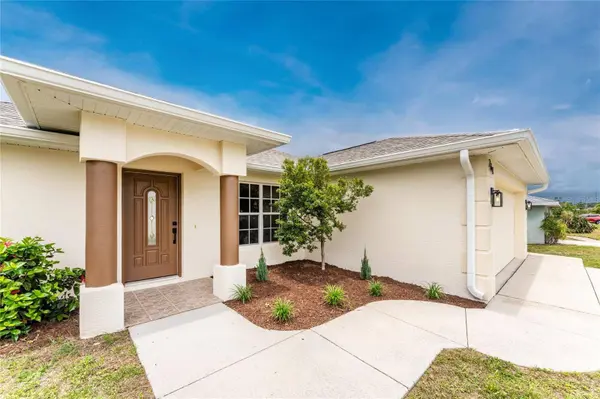 264 PERIWINKLE RD, Venice, FL 34293