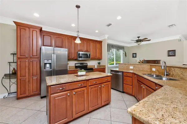 682 BARNACLE CT, Englewood, FL 34223