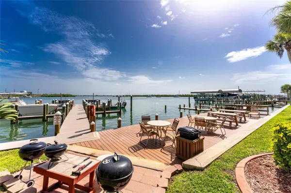 1765 GULF BLVD #203, Englewood, FL 34223