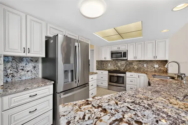 31 MEADOWLARK LN, Placida, FL 33946