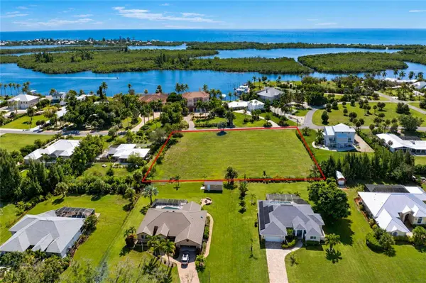 220 GREEN DOLPHIN DR