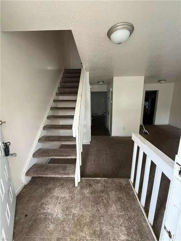 3622 Chimney Creek DR, Virginia Beach, VA 23462