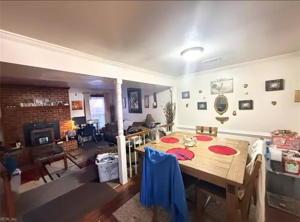 450 Lake Havasu DR, Virginia Beach, VA 23454