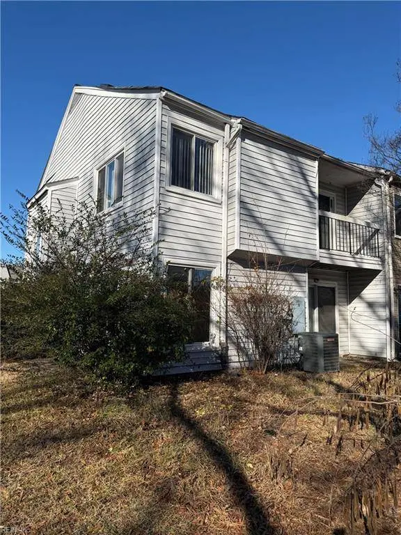 3648 Ship Chandlers WHRF, Virginia Beach, VA 23453