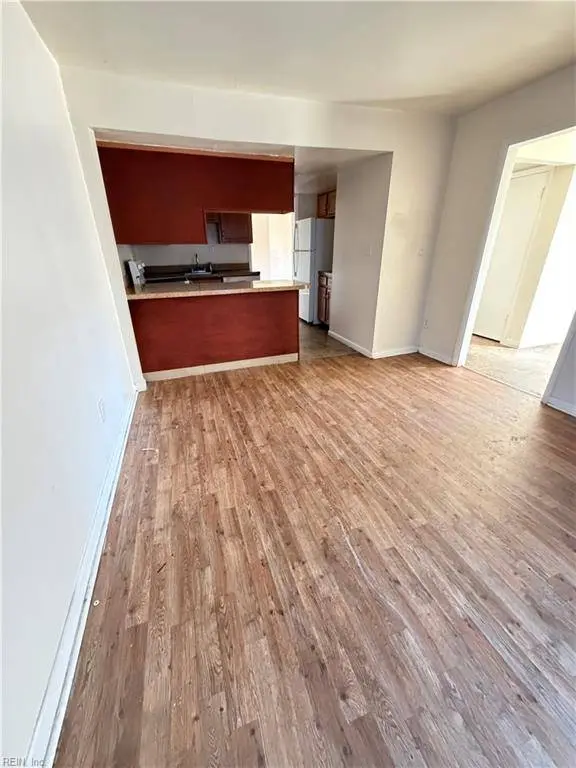 3648 Ship Chandlers WHRF, Virginia Beach, VA 23453