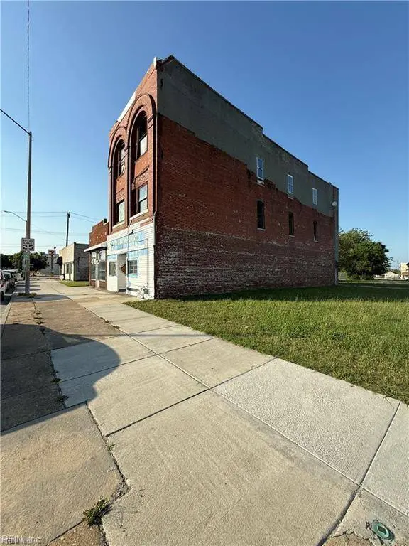 3506 Washington AVE #2360, Newport News, VA 23607