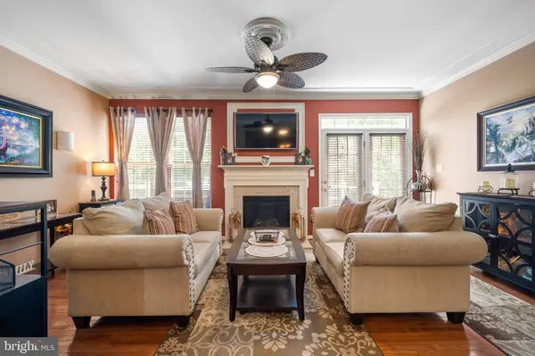 340 CONCETTA DR, Mount Royal, NJ 08061
