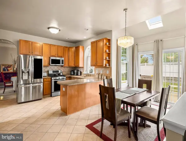 1209 SASSAFRAS CT, Williamstown, NJ 08094