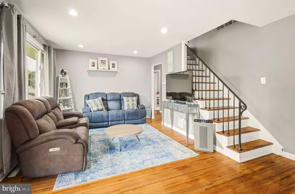 126 GREENWOOD RD, Cherry Hill, NJ 08034