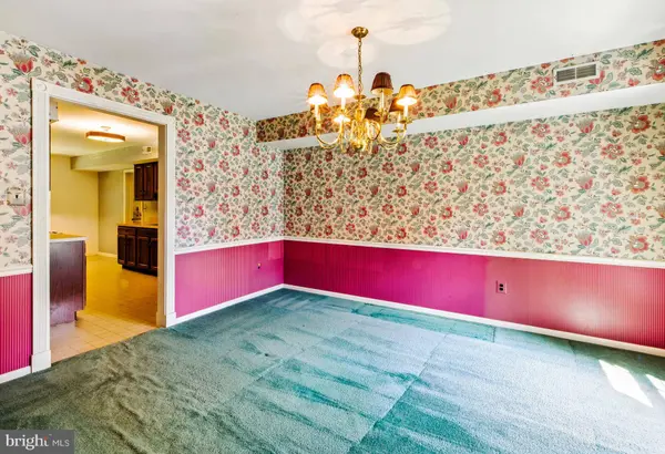 22 JOANN CT, Sewell, NJ 08080