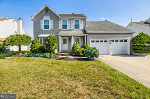 22 TRAPPER RD, Sewell, NJ 08080