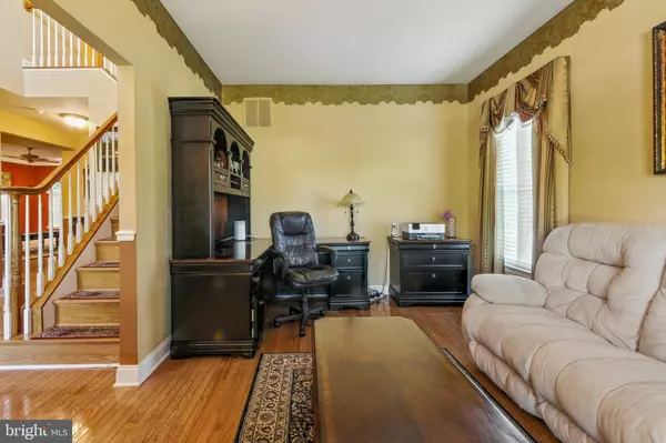 77 PINTAIL DR, Glassboro, NJ 08028