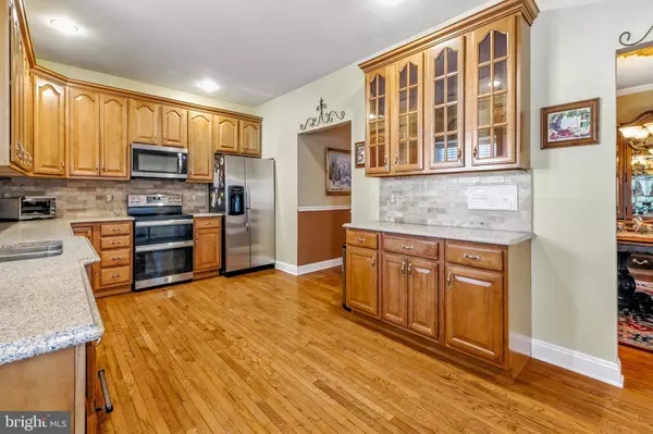 77 PINTAIL DR, Glassboro, NJ 08028