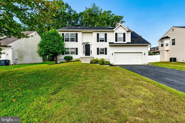 1657 CARRIAGE DR, Williamstown, NJ 08094