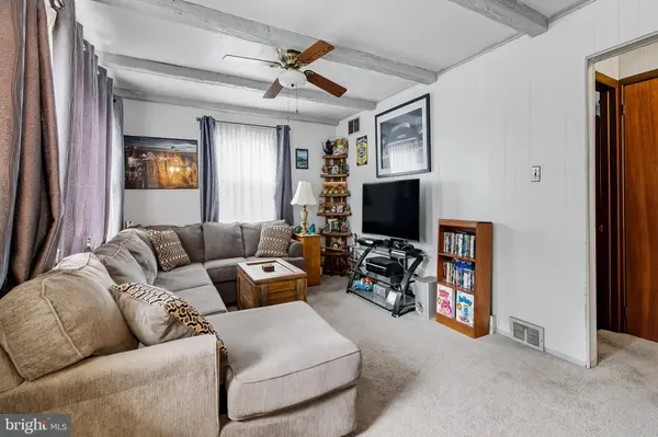 2101 BRIGHTON, Clementon, NJ 08021