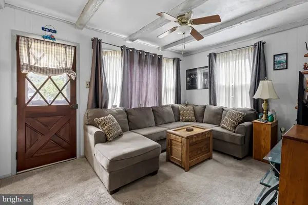 2101 BRIGHTON, Clementon, NJ 08021