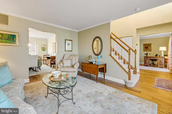 20 DRESSAGE DR, Sewell, NJ 08080