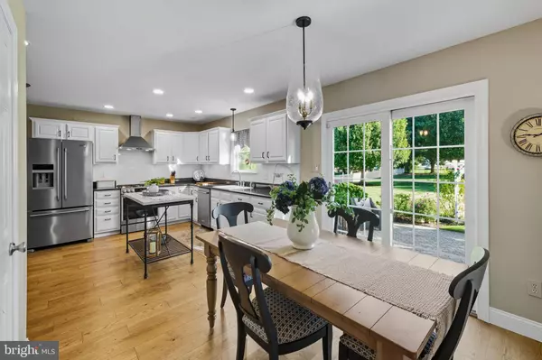 20 DRESSAGE DR, Sewell, NJ 08080