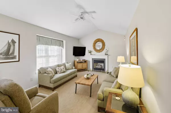 20 DRESSAGE DR, Sewell, NJ 08080