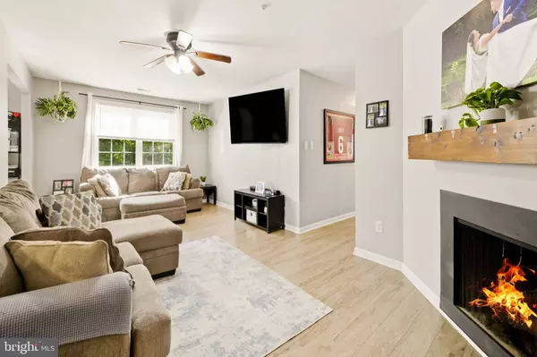 8 GEORGE WYTHE BLDG, Turnersville, NJ 08012