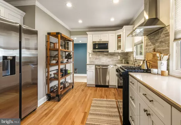 109 LAMBS RD, Sewell, NJ 08080