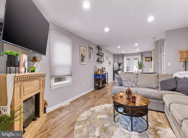 321 WEST AVE, Pitman, NJ 08071