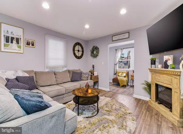 321 WEST AVE, Pitman, NJ 08071