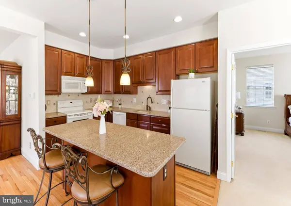 31 SILVER CREEK DR, Mantua, NJ 08051