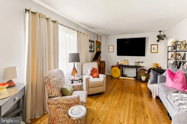 38 BURR AVE, Westville, NJ 08093