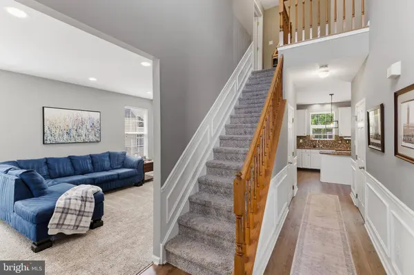 65 FOX HOLLOW LN, Sewell, NJ 08080