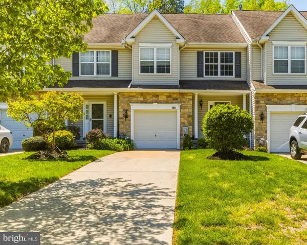 169 HIDDEN DR, Blackwood, NJ 08012