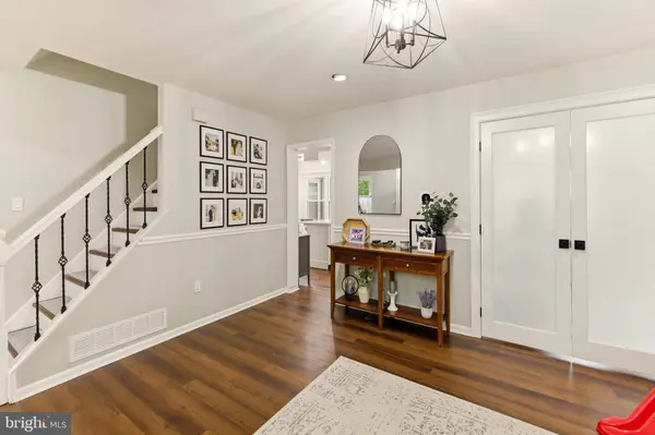 30 SHEFFIELD LN, Mount Laurel, NJ 08054