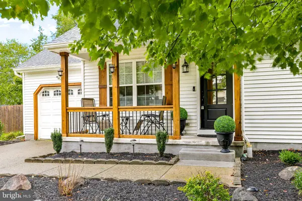 54 SANTALINA DR, Sicklerville, NJ 08081