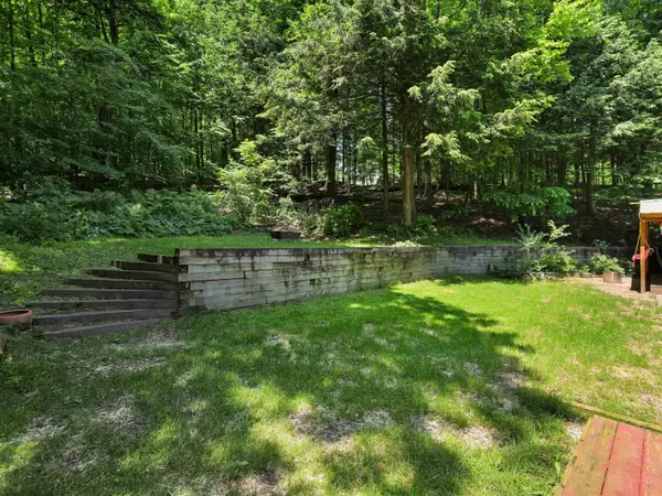 133 Dorr DR, Rutland City, VT 05701