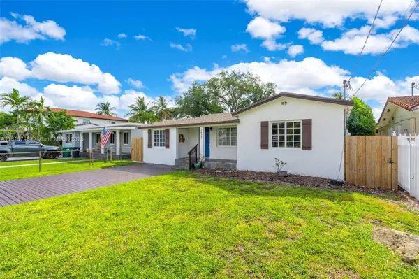3427 SW 64th Ave, Miami, FL 33155