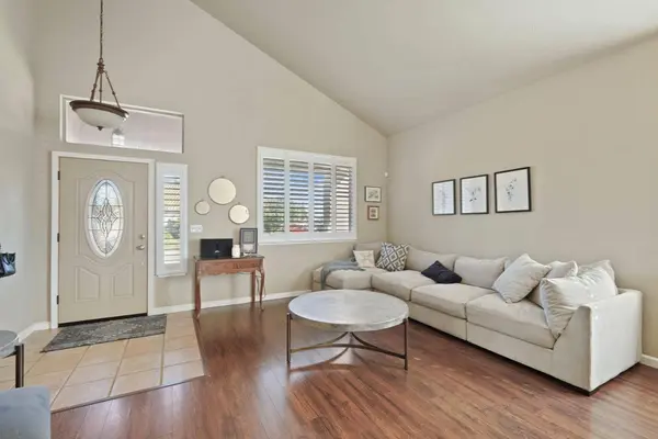 978 Lampard WAY, Galt, CA 95632