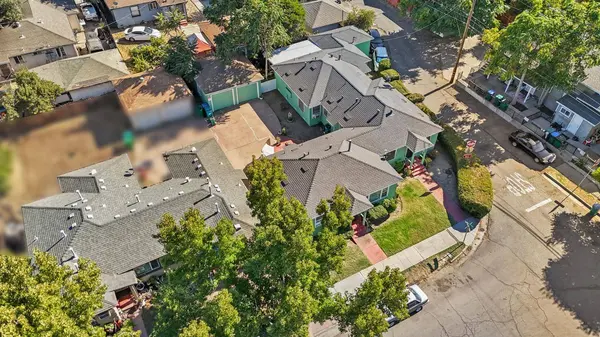 402 E Wyandotte ST, Stockton, CA 95204