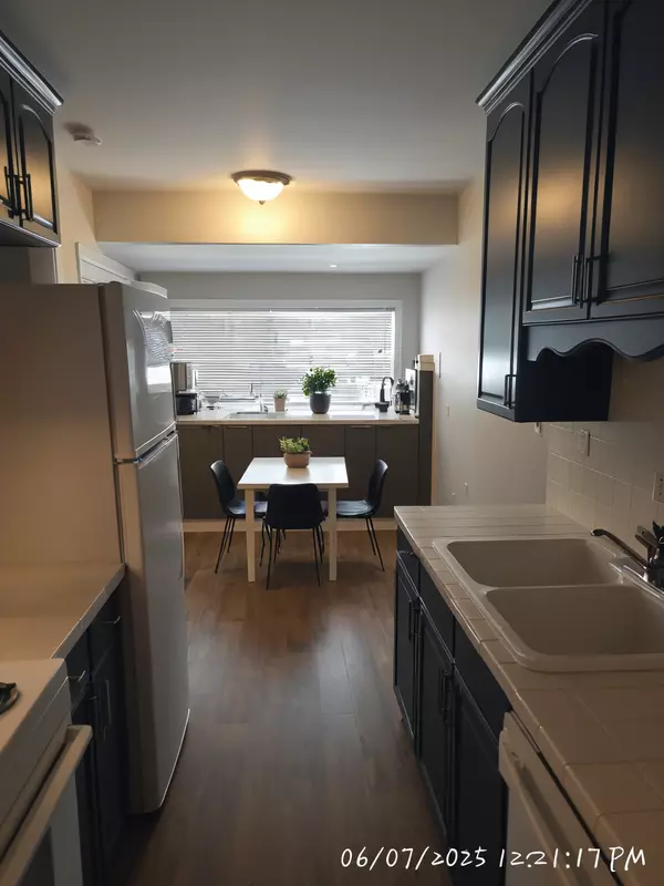 3051 Treat Blvd #129, Concord, CA 94518-2716