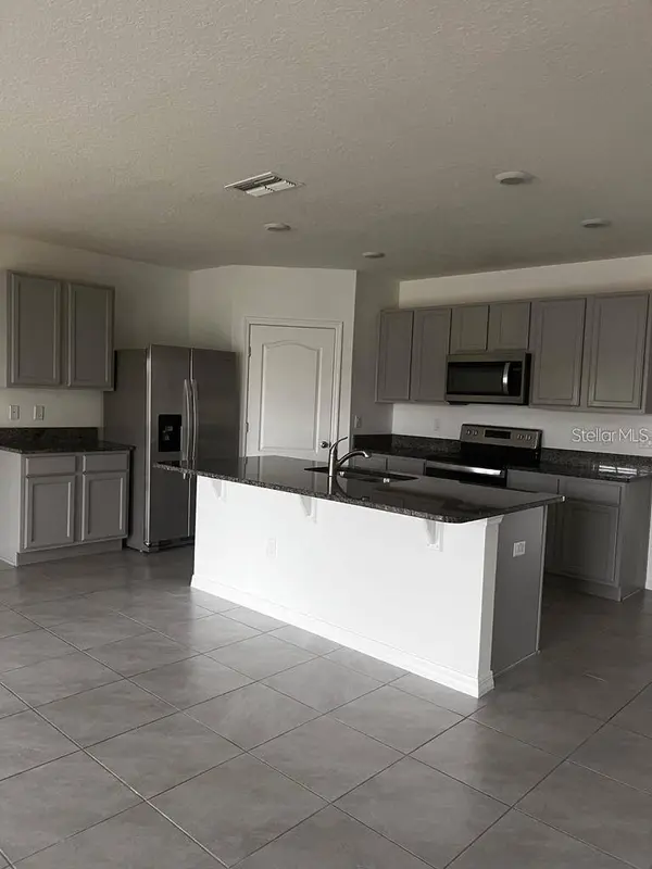 521 NICKEN GRV, Davenport, FL 33837