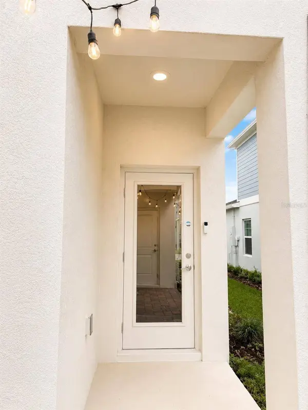 9545 PASSAIC Pkwy, Orlando, FL 32829