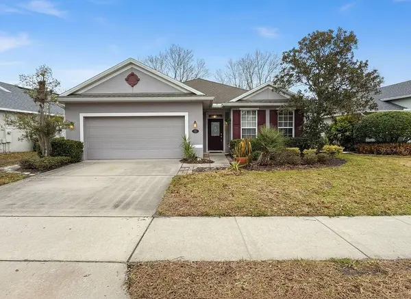 109 AVENHAM DR, Deland, FL 32724