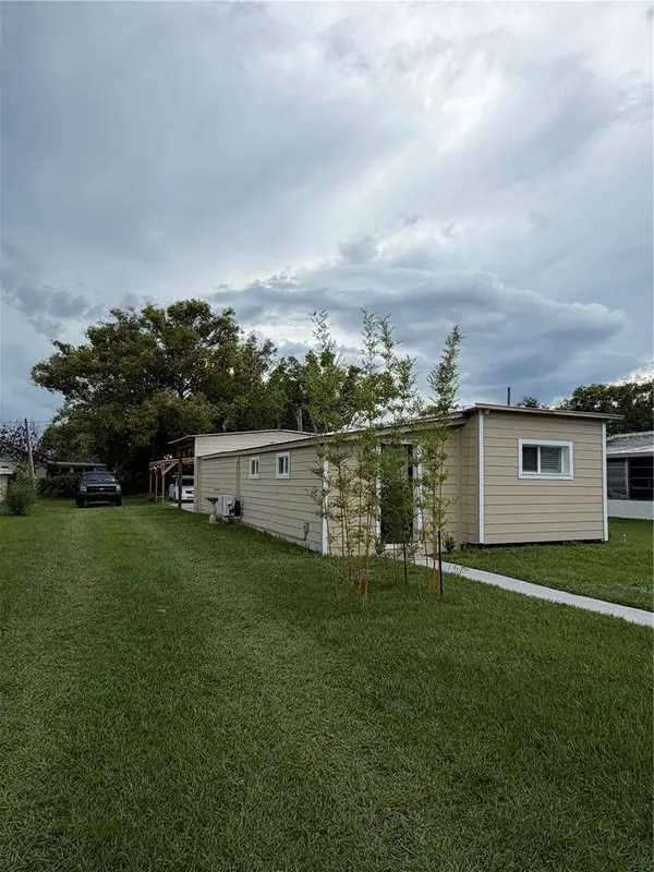 1726 MISSOURI AVE, St Cloud, FL 34769