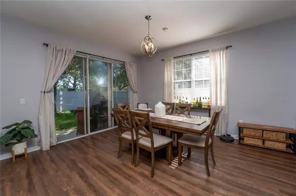 9131 KENSINGTON ROW CT, Orlando, FL 32827