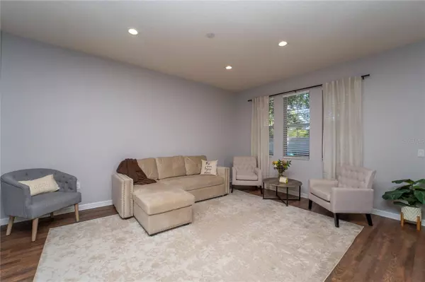 9131 KENSINGTON ROW CT, Orlando, FL 32827