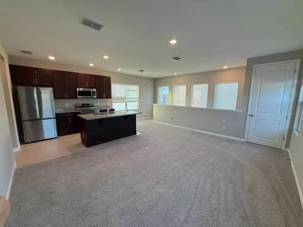 3124 VOYAGER AVE, St Cloud, FL 34771