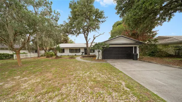 2662 DERBYSHIRE RD, Maitland, FL 32751